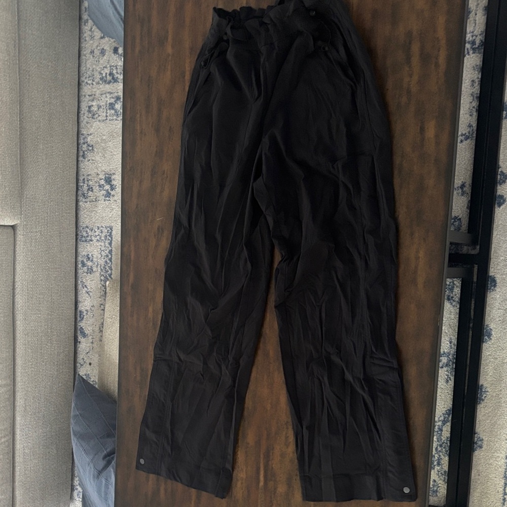 Athleta Trekkie High Rise Parachute Pant